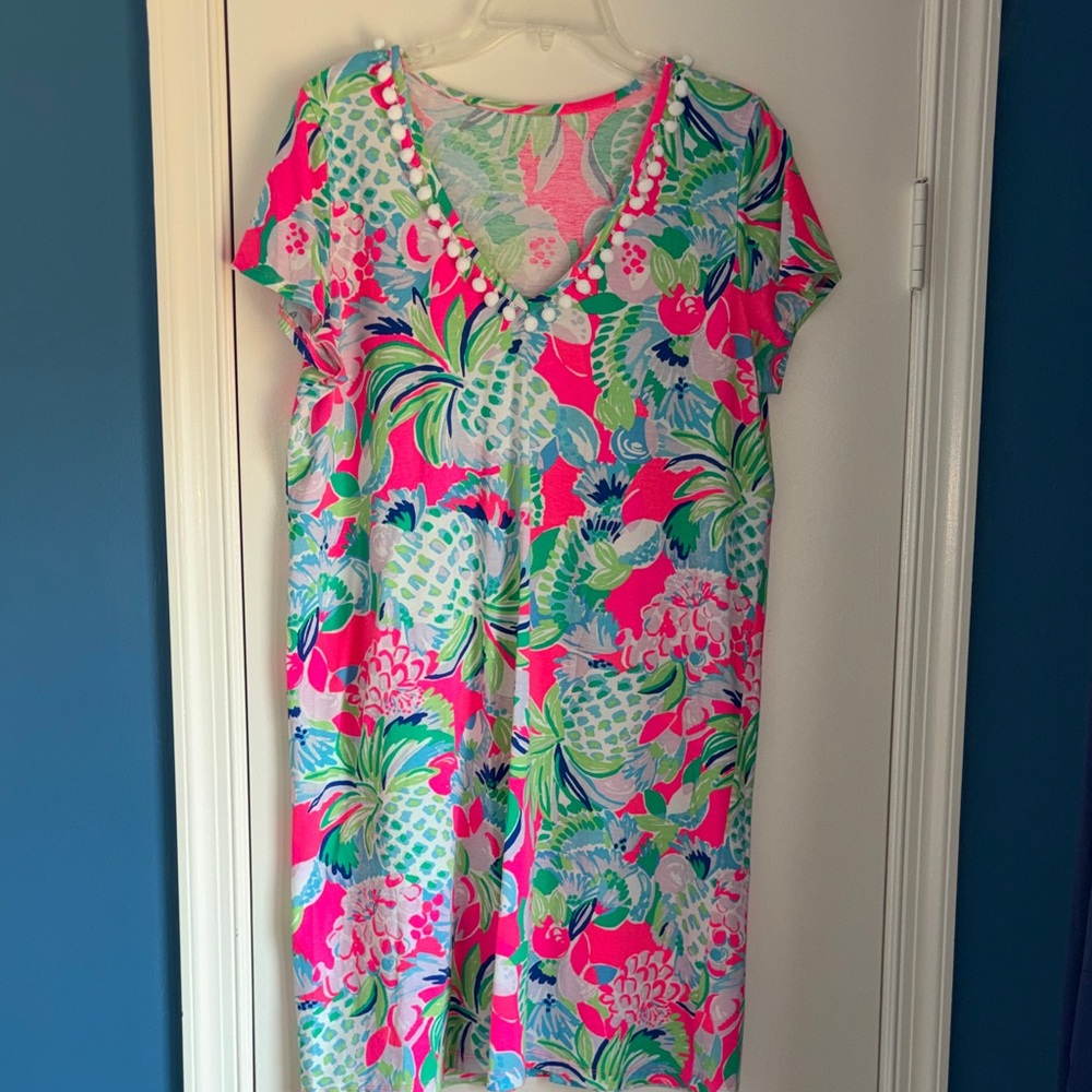 Lilly Pulitzer Tropical Floral V-Neck Shift Dress in Hot Pink & Aqua